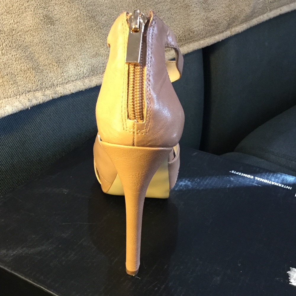 INC Heels - Picture 5 of 5